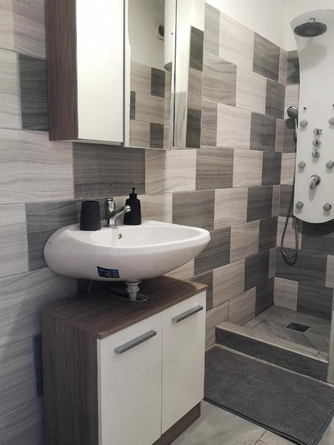 Dorka Apartman Вонярцвашгедь Екстер'єр фото